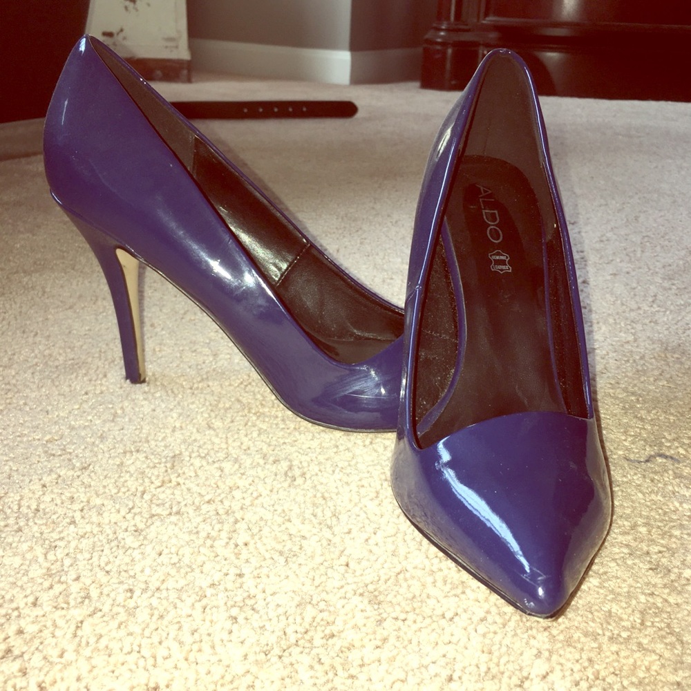 Navy blue ALDO heels
